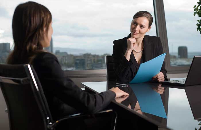 Modelo de una entrevista de trabajo en francés