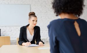 Cómo hacer una entrevista de trabajo con el gerente